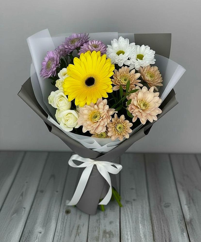 Букет цветов из: Розы, Герберы и Хризантемы в Первомайском Ставропольского края
