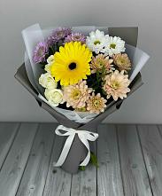 Букет цветов из:  Розы, Герберы и Хризантемы в Первомайском Ставропольского края