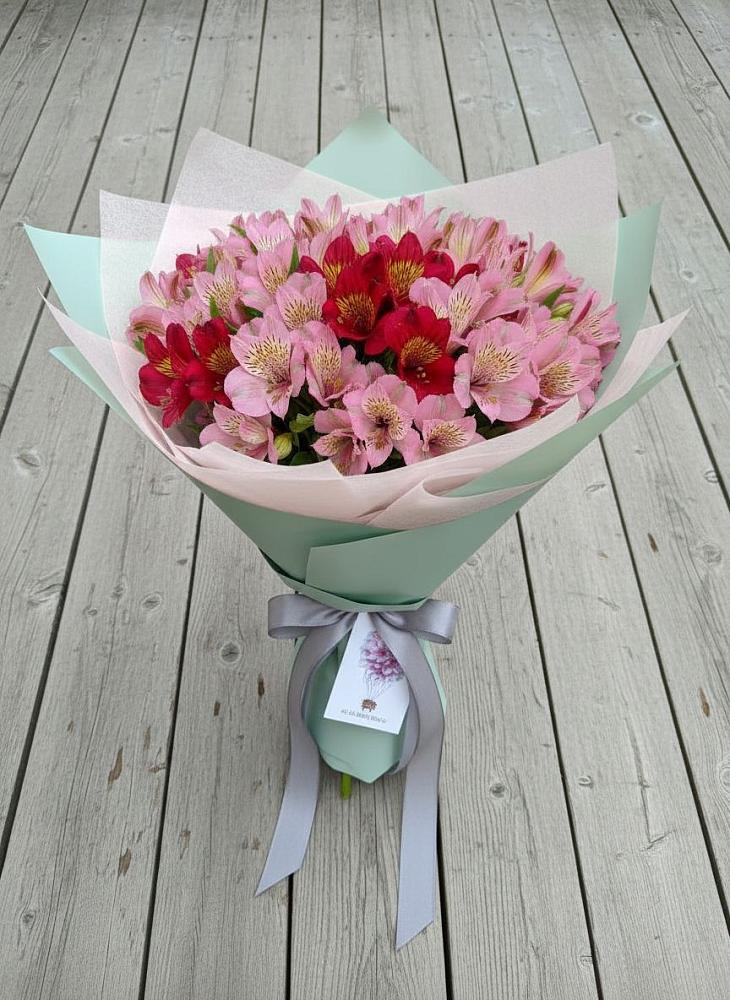 Букет цветов из: Альстромерии в Первомайском Ставропольского края