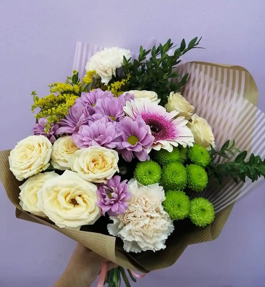 Букет цветов из: Хризантемы, Розы, Гвоздики и Герберы в Первомайском Ставропольского края