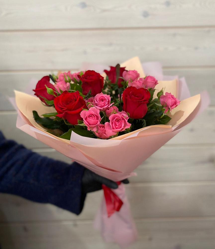 Букет цветов из: Розы в Первомайском Ставропольского края